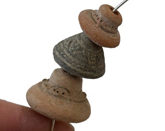 PRE COLUMBIAN SPINDLE whorls. bead. terracota ancient antique clay for your assemblage No.001038