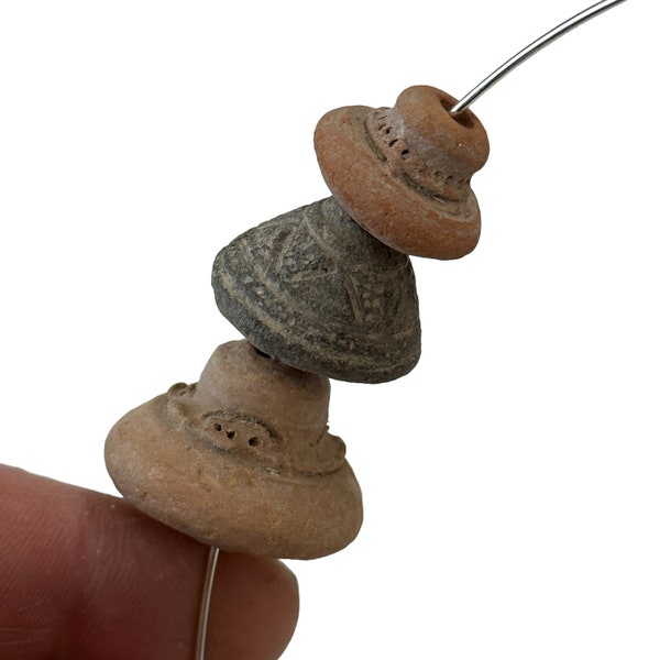 PRE COLUMBIAN SPINDLE whorls. bead. terracota ancient antique clay for your assemblage No.001038