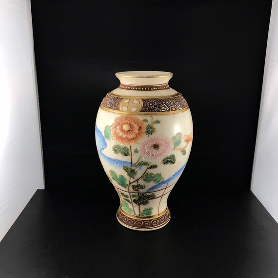 Japanese Vase Satsuma Morriage Japan Vase Chinoiserie Asian Etsy