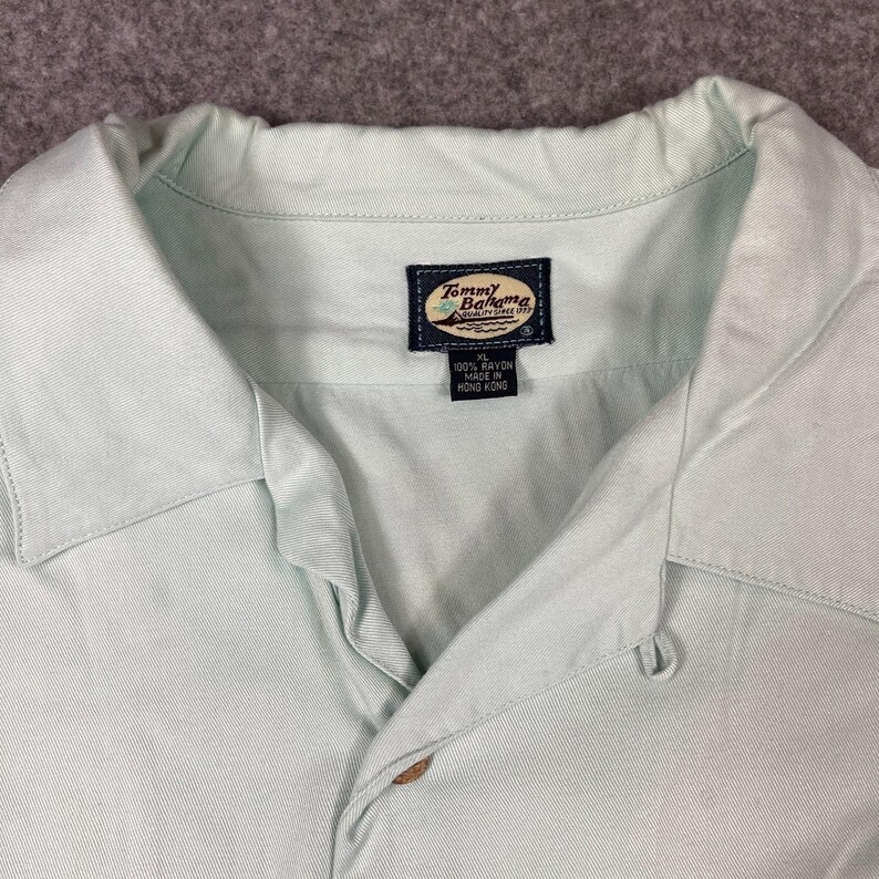 VTG Tommy Bahama Shirt XL Green Embroidered Printed Garden of Courage Hong Kong image 5