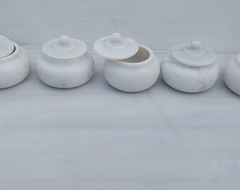 Handmade White Marble Jar – Natural Stone Sugar Bowl with Lid
