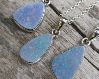 Echte Fire Opal ketting voor oktober verjaardagen, geboortesteen edelsteen cadeau met blauw roze en paarse flits, sterling zilveren ring en ketting