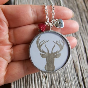 Collar de ciervo, joyería de animales, dije de corazón con inicial personalizado, regalo para amantes de la vida silvestre, Rudolf Chic, hecho a mano en Canadá