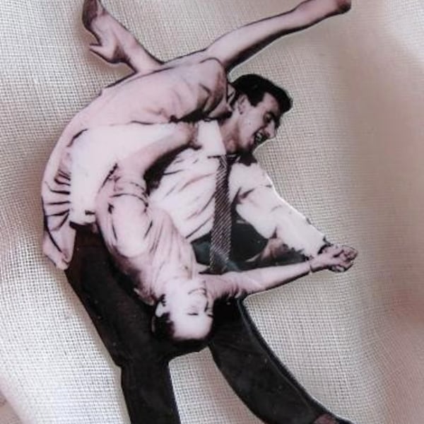 Broche danseurs de swing, épinglette jazz côte ouest, partenaire de danse rétro, danse des années 40, inspiration vintage, broche photo, arts et divertissement, films