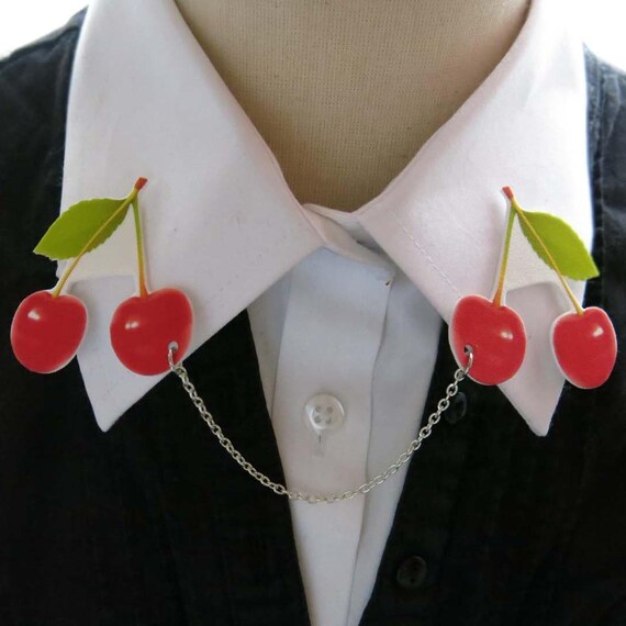 アクセサリー takanadaisuke Red cherry brooch Red Cherry Brooch, Double Pin, Fruit, Women's Fashion, for