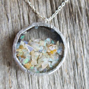 Shake Necklace Fire Blue Opal: Floating Gemstones, Birthstone for October, Silver Chain, Crystal Opal Chips, Translucent Stones