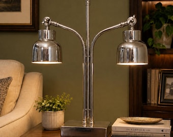 Industrielle Doppelarm-Tischlampe - Nickel gebürstet Mid Century-Akzentbeleuchtung