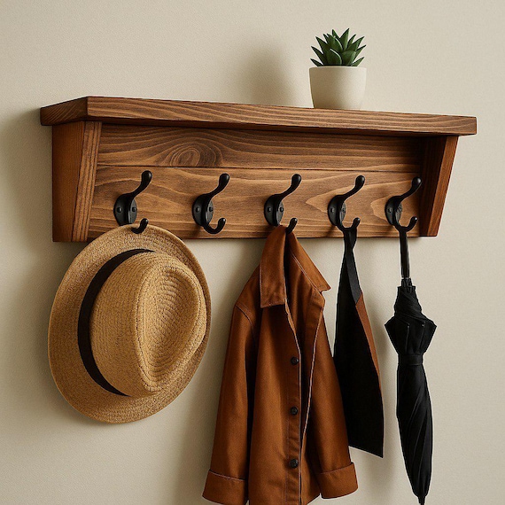 Holzgarderobe mit Ablage | Garderobenhaken | Eingangsbereich