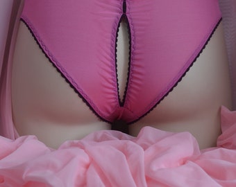 Pussy Peek A Boo