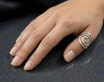Sterlingzilveren spiraalring: handgemaakt wervelingsontwerp, minimalistische boho-sieraden Pasen- en Moederdagsieraden - uniek cadeau voor haar
