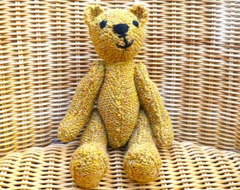 Sweet Little 8&quot; Teddy Bear, Gold Mustard Bear Handknitted in Pure Wool, Vintage Style Traditional Bear, Perfect handmade Gift