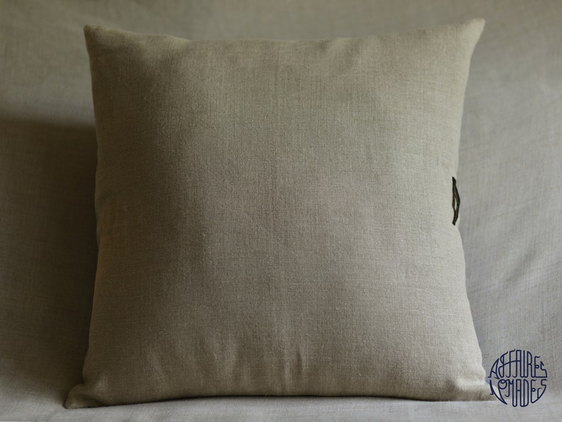 Vine FRAGMENTS Linen nature inspired pillow case image 7