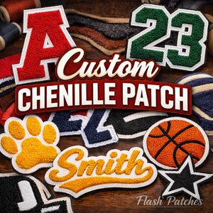 Puede incluir: Una colección de parches de chenilla personalizados en varias formas y colores. Los parches incluyen una letra "A" roja, un número "23" verde, una huella de pata amarilla, una pelota de baloncesto, una estrella y la palabra "Smith". El texto "Custom Chenille Patch" es visible.
