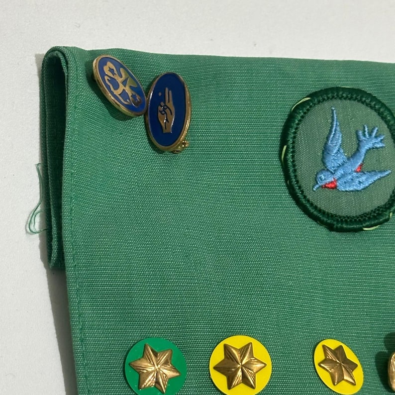 Vintage Girl Scout Lot Mundur Kamizelka Naszywki Przypinki Odznaki Kolekcja Zasług Nagrody zdjęcie 3