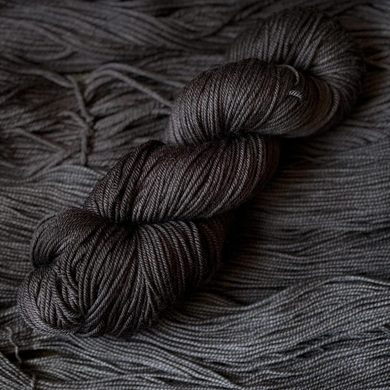 Red Wool Dk Sock Yarn Charcoal - Etsy UK