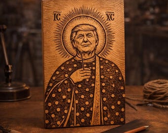 Houtsnijwerk bijbels kunstwerk "Saint Trump"