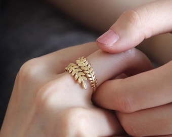 14K Solid Gold Olive Branch Ring: Nature Inspired Leaf Band