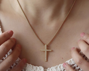 Colar de cruz de ouro ou prata: pingente minimalista de aço inoxidável