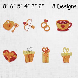 Könnte beinhalten: Acht gestickte Designs, darunter ein herzförmiges Schloss und Schlüssel, ein Pfeil und Bogen, Ringe, eine Teetasse, eine herzförmige Geschenkbox und drei Geschenkboxen. Die Designs sind in Gold-, Rot- und Brauntönen gehalten. Der Text oben lautet "8 Designs".