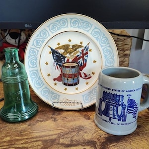 Patriotic Americana Collectible Lot – Plate, Liberty Bell Glass & Bicentennial Mug