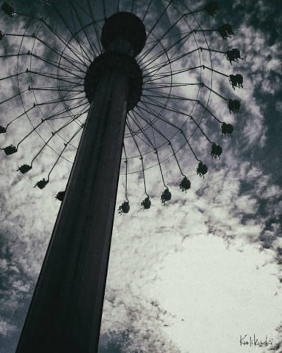 Sandusky, Ohio - Cedar Point Windseeker - 2 Size Options
