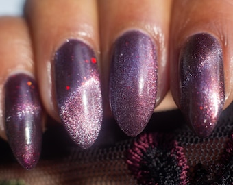 Krampus | Winter Mauve Magnetic Polish with Scattered Fiery Holo flakes