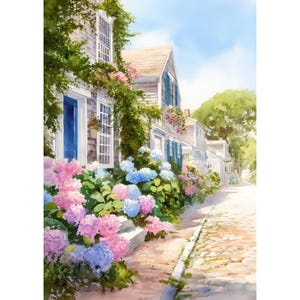 Peut inclure: Aquarelle d'une rue pittoresque bordée de maisons. Les maisons ont un bardage gris, des bordures blanches et des volets bleus. Des hortensias roses et bleus fleurissent devant les maisons, et des vignes grimpent sur les murs. Un chemin pavé mène le long de la rue.