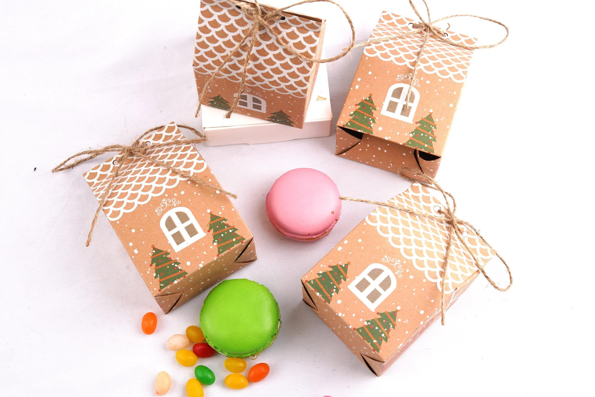 Small Collapsible Christmas House Shape Gift Box