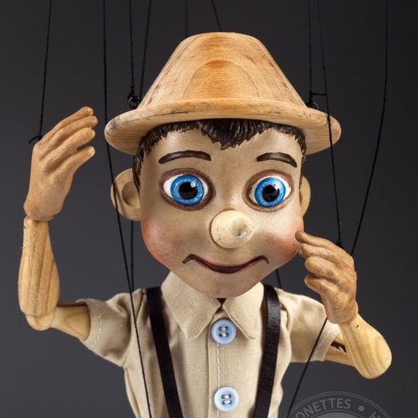 Incroyable marionnette Pinocchio dans un style rétro - Marionnettes à fils de 32,5 cm de haut par Czech Marionettes