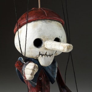 Superstar marionette dead Pinocchio