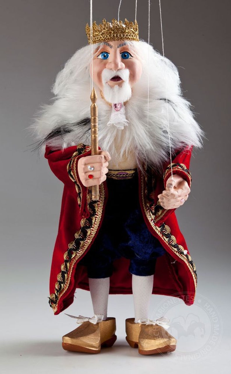 кукла король своими руками. царь авторская кукла. деревянные куклы марионетки. кукла царь для кукольного театра. перчаточная кукла.