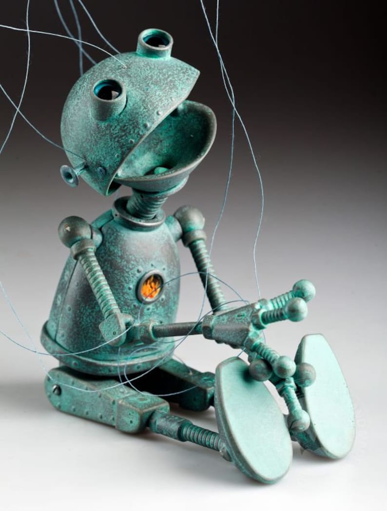 Robot femme ONA marionnette à fils professionnelle faite main par les marionnettes tchèques image 2