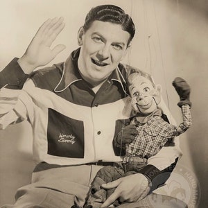 Howdy Doody Marionette replica image 9