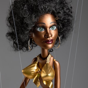 Afro Dancer – awesome 24inches marionette hand-made with accent for the perfect mobility