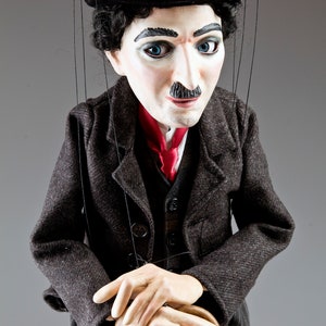 Grande burattino ceco della marionetta di Charlie Chaplin immagine 6