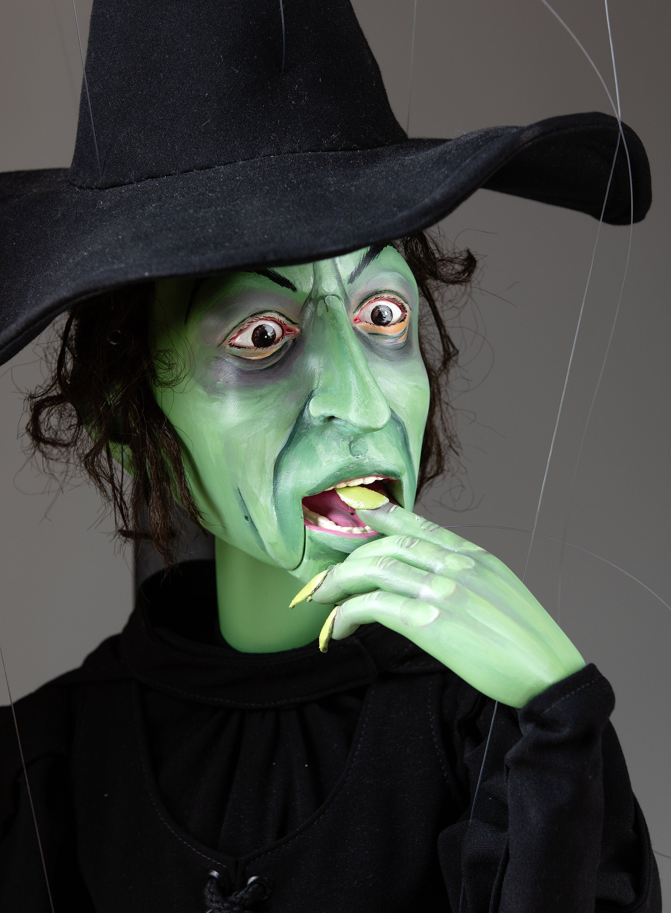 Tnewties この世には本当に魔女がいるウールブ
レンドポンチョNavy M Tnewties この世には本当に魔女がいるウールブ レンドポンチョNavy M