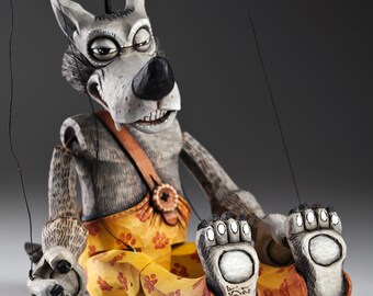 デュード・ウルフ – Zoo Sapiensコレクションの木製アートストリング