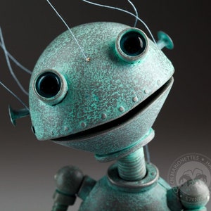 ONA female robot – handmade professional string puppet by Czech Marionettes