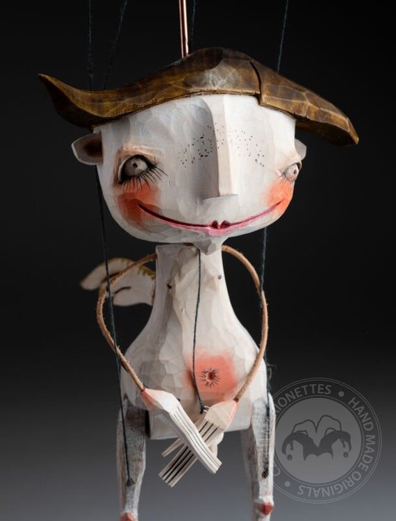 優しい天使 - 木製の手彫りのマリオネット - Etsy 日本