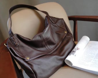 Bolsa Tote Feminina Grande Feita à Mão: Bolsa com Estampa Minimalista e Cinto de Couro