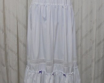 White long petticoat -Lolita -Steampunk -Burlesque -Belle Epoque -Can Can -Wester -Circus -Ruffles -(Bitter & Sweet)