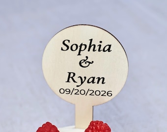 Pics à cupcakes en bois personnalisés pour les invités du mariage, décoration de table à desserts