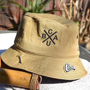 Combo Bucket hat and 2 Cuba pins