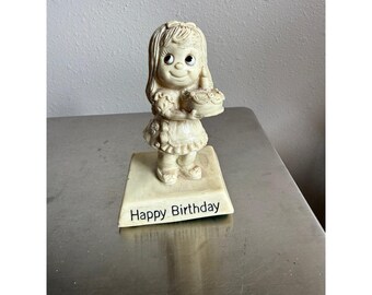 Vintage 1978 B & W Berries Happy Birthday Girl Figurine No. 9014 Made in USA