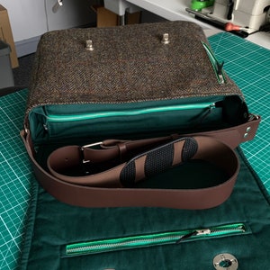 Shoulder bag in Harris Tweed and other fabrics iPad laptop messenger image 2