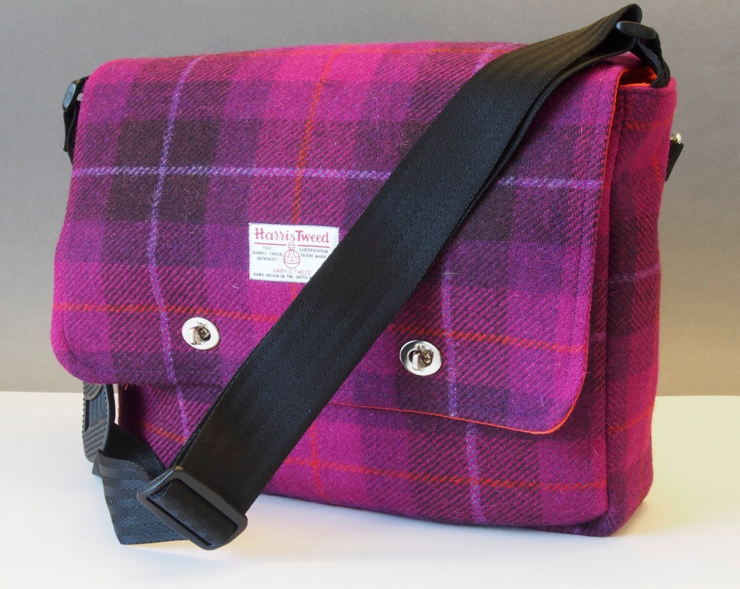 IPad Pro 12.9 Messenger Bag in special Harris Tweed Etsy