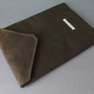 MacBook Air 11 or 13 Minimal bag with shoulder strap waxed cotton image 2