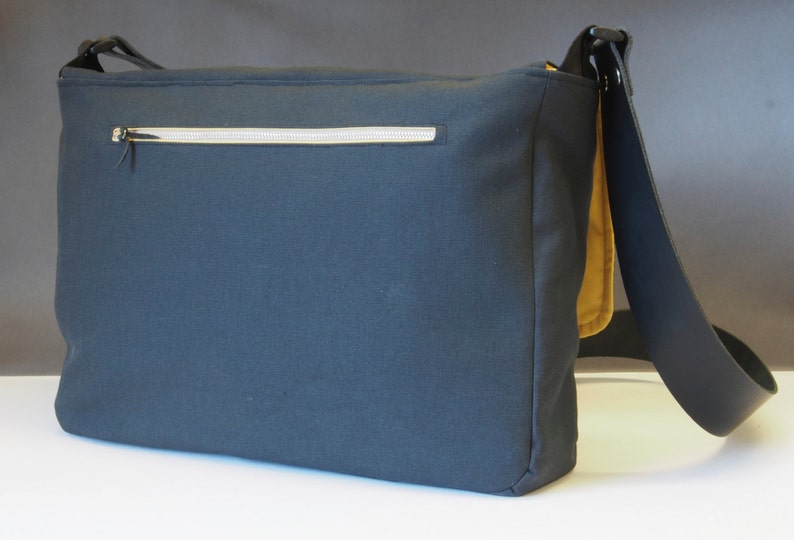 etc. Tablet 15 Messenger Bag with shoulder strap fabric satchel for Laptop