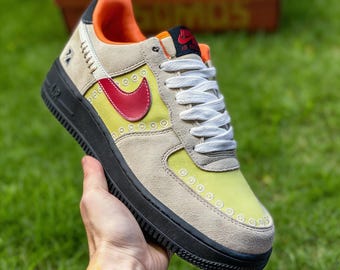 カスタムエアフォース1 ロースニーカー、ハンドペイントシューズ、レトロカラーブロックAF1、彼と彼女へのユニークなストリートウェアギフト