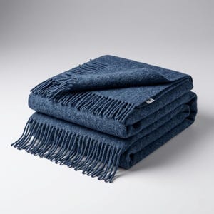 Woolmark Certified Merino Wool Throw – 100% Virgin Fiber Blanket, Cozy Sofa Accent 130x180 cm